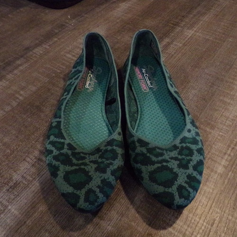 Sketchers Stretch Fit Cleo clawsome womens flat green us size 9